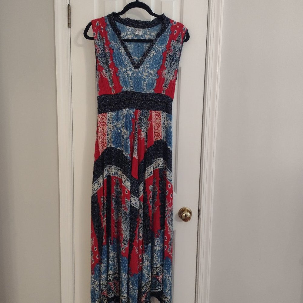 Bila Boho Maxi Handkerchief Hem Red, White Blue, Floral Sleeveless Dress M